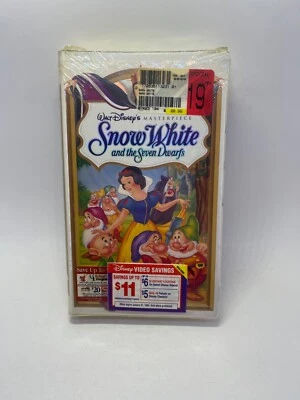 Disney Classics VHS SNOW WHITE AND THE SEVEN DWARFS SEALED 8️⃣ - Image 1 of 4