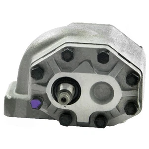 MCV Hydraulic Pump Fits International 454 484 574 684 784 884 ++ Tractors - Picture 1 of 8