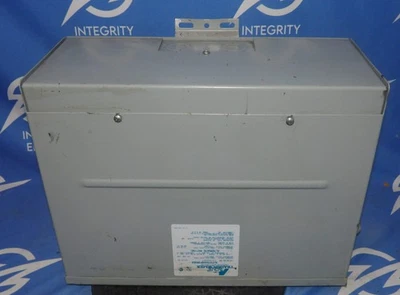 Autotransformador trifásico Acme T-2-52703-1 600Y/347V 480Y/277V 15KVA 60HZ + 1 Y... Foto 1 de 4