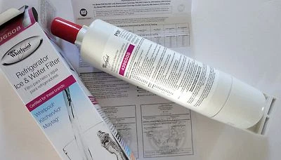 Whirlpool 4396508 fridge ice water filter replaces SBS002 - fits in fridge base - Image 1 of 4