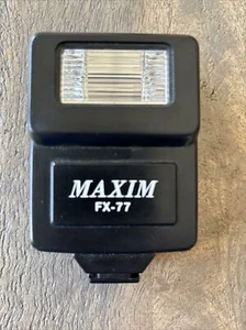 MAXIM FX-77 Electronic Flash Unit Made in Taiwan - Picture 1 of 2