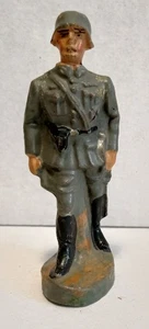 11 104 Friedhold Fischer "Oficial Wehrmacht caminando" - Imagen 1 de 6