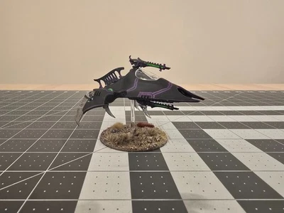 Warhammer 40,000 - Drukhari Venom раскрашенный и собранный  - Изображение 1 из 4