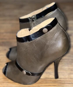l.a.m.b. gwen stefani shoes black ankle booties open toe size 7 M - Picture 1 of 9