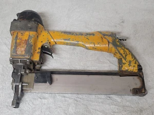 Bostitch 650S5-1 - 1"-2" 16 Gauge 7/16" Crown Stapler - USED - Picture 1 of 8
