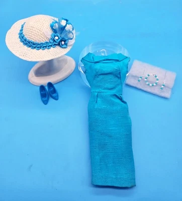 Ropa Barbie Vintage VESTIDO VAINA SEDA TURQUESA ¡PERFECTO ESTADO!! Foto 1 de 4