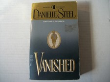 Vanished by Danielle Steel (1994, Paperback)