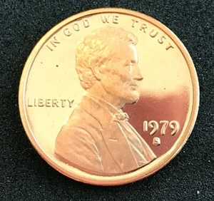 1979 P D S Type 1 Lincoln Cent Proof + NICE RED Uncirculated (3 coins) - Picture 1 of 2