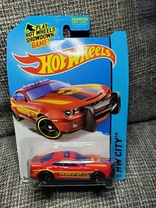Hot Wheels City 10 Camaro SS - Picture 1 of 2
