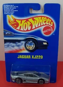 Hot Wheels - Jaguar XJ220 - Silver - 1990 - Blue International Card - NOC - Picture 1 of 9