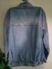 New With Tags Plus Size Levis Denim Trucker Jacket 1X Blue Loose Fit