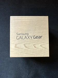 Samsung SM-V700 Smartwatch - Unused in original packaging - Zdjęcie 1 z 8