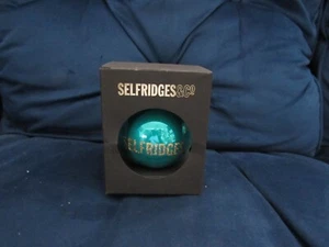 COLLECTABLE SELFRIDGES & CO 2023 CHRISTMAS TREE GREEN ORNAMENT IN ORIGINAL BOX - Picture 1 of 10