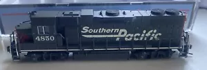 N Scale Atlas DCC Ready GP38-2 Southern Pacific SP 4850 Engine Locomotive Gray - Picture 1 of 9