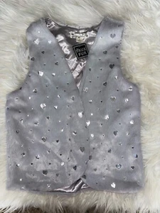 Knitworks girls sz. L gray silver heart shimmer "faux fur" vest. New w/tags - Picture 1 of 9