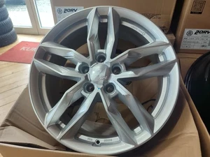 NEU VW Passat CJ B8 Sharan Tiguan T-Roc 18 ZOLL WH40 WINTERRÄDER - Bild 1 von 2