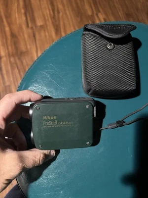 Telêmetro Nikon Pro Staff Laser 440 - Imagem 1 de 2