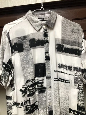 VTG 90's UFO Guess  Linen All Over Multi Print Button Up Polo Men's Sz S Shirt - Image 1 of 3