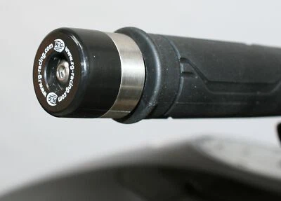 Compatibile Con Suzuki V-Strom 250 2017-2020 R&G Bar End Sliders BE0054BK - Immagine 1 di 4