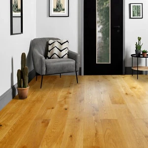 190mm Wide, 14mm thick, Honey Oak - Engineered Flooring; Brushed + Lacquered - Picture 1 of 6