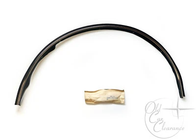 1989-1993 Lincoln Continental Wheel Well Molding RR (E9OY5429164AA) NOS  - Image 1 of 2