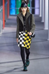 Louis Vuitton -Leather Skirt- Runway 2019 -Black Yellow White Check FR34 UK6 XS - Picture 1 of 8