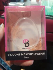 Makeup Silicone Sponge Powder Blender Cream Puff Foundation Cosmetic tear shape - Picture 1 of 2