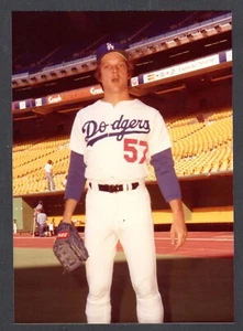 1982 ASG Steve Howe DODGERS  UNSIGNED  3-1/2 x 4-7/8  ORIGINAL SNAPSHOT PHOTO #3 - Picture 1 of 1