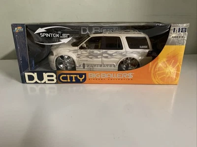 JADA DUB BIG BALLERS 2003 LINCOLN NAVIGATOR PEARL WHITE 1:18 DIECAST MODEL #29 - Image 1 of 4