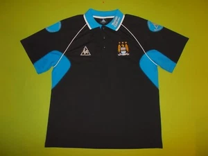 Poloshirt MANCHESTER CITY (XL) LE COQ SPORTIF PERFECT Trikot Home TRAINING blau - Bild 1 von 8