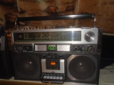 Vintage JVC RC-838JW RARE VINTAGE BOOMBOX GETTOBLASTER - Bild 1 von 4