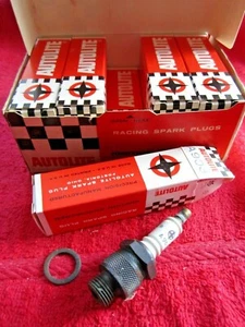 10 VINTAGE NOS AUTOLITE A903 RACING SPARK PLUGS - Picture 1 of 8