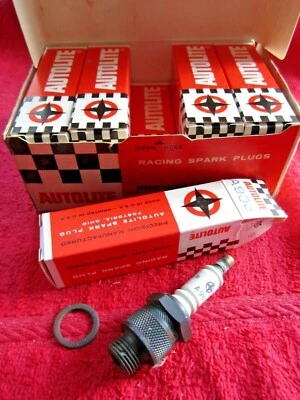 10 VINTAGE NOS AUTOLITE A903 RACING SPARK PLUGS - Image 1 of 4