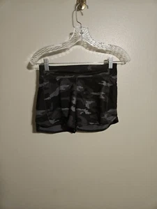 Athleta Girls  Shorts Record Breaker Camo Athletic Shorts Size Large - Picture 1 of 5