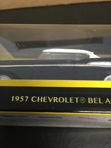 Road Signature 1:43 1957 Chevy Bel Air - Picture 1 of 3