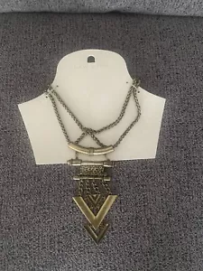 New Look Gold Necklace - Picture 1 of 1