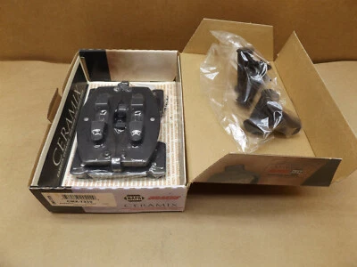 NAPA CMX-7339 Premium Ceramic Disc Pads Chevy GMC Dodge  2500-3500 1990-2002 - Imagem 1 de 4