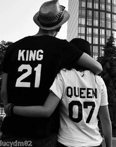 T-SHIRT HOMME FEMME KING REINE POINTURE personalisé Saint Valentin Mariage - Picture 1 of 1