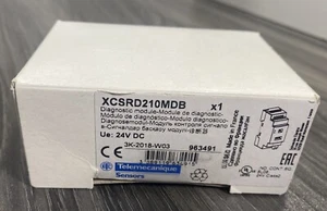 Telemecanique XCSRD210MDB Safety Switch Diagnostic Module for XCSRC Daisy Chain - Picture 1 of 12