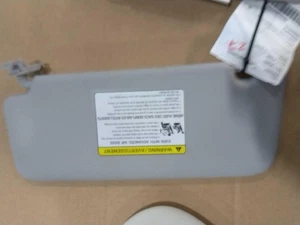 Used Right Sun Visor fits: 2024 Hyundai Kona w/o sunroof Right Grade A - Picture 1 of 7