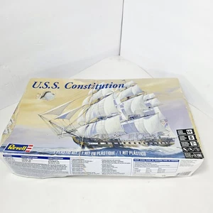 Kit modelo bolsas selladas antiguas Ironsides Revell USS Constitution 1:196 #85-5404 - Imagen 1 de 7