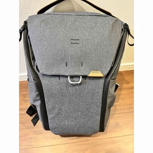 Peak Design BEDB-30-CH-2 Everyday Backpack 30L Gray Camera Bag from Japan F/S - Picture 1 of 14
