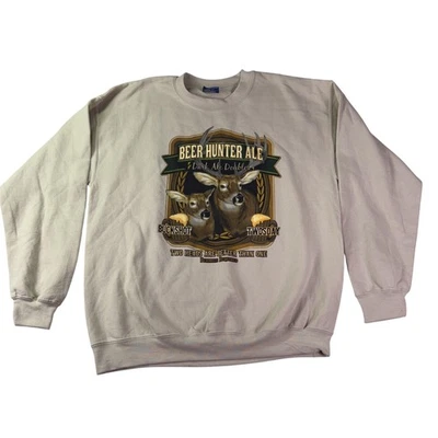 Moletom Beer Hunter Ale masculino bege médio gola redonda veado caça gráfico engraçado - Imagem 1 de 4