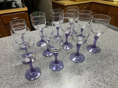 Lote De Colección - 12 Copas de Vino Cristal D'arques Auteril Lude Lilas Tallo Morado Francia Foto 1 de 4