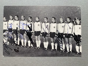 DFB-ELF WM 1970 (9x signiert) signed Bergmann-Sammelkarte 9,5x14,5 Autogramm - Picture 1 of 2