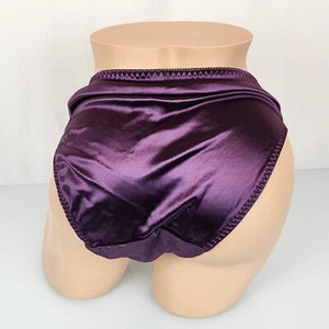 Vintage Delicates Second Skin Liquid Satin Shiny Wet Look Purple Panties L Large - Picture 1 of 5