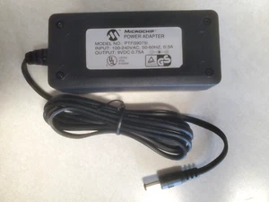 Microchip PTF09075I 9VDC 0.75A, AC-DC Switching Power Adaptor - Picture 1 of 2