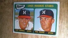1965 Topps baseball card # 481 Braves RCs Phil Niekro EXNM
