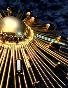 RARE 40's gold Fill sun star burst Art Deco brooch cabochon black baguettes Pin - Picture 1 of 4
