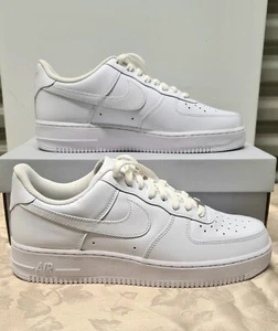 Nike Air Force 1 '07 Low Triple White - Picture 1 of 11
